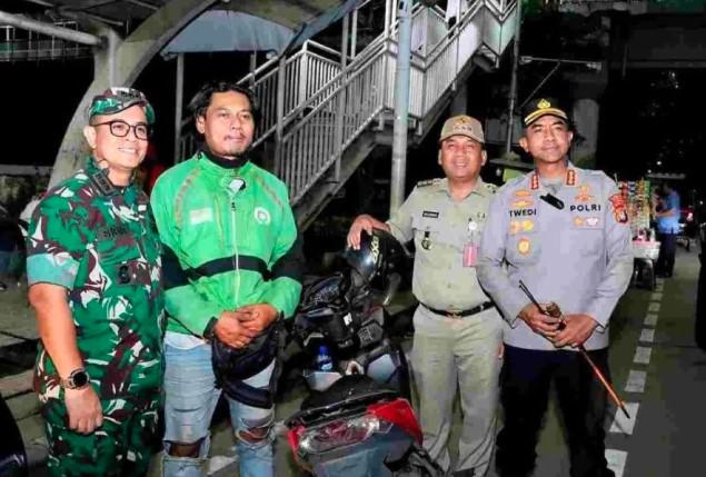 Forkopimko Jakarta Barat Kerahkan 350 Personel Patroli Wilayah Cegah Gangguan Keamanan