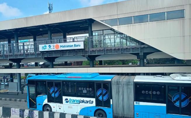 Transjakarta Kembali Beroperasi Normal Pascakericuhan, Penumpang Lega Nikmati Perjalanan Aman dan Cepat