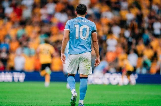 Rayan Cherki Cedera Dua Bulan, Manchester City Kian Terpuruk di Awal Musim