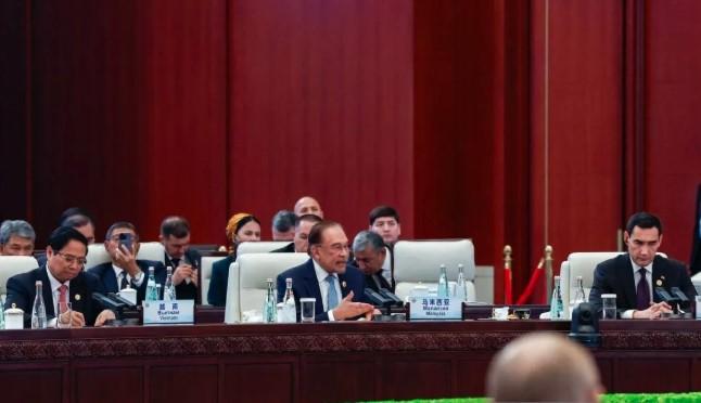 Hadiri Peringatan di China, PM Malaysia Anwar Ibrahim Serukan Keadilan untuk Palestina dan Dukung Inisiatif Xi Jinping