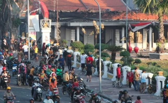 Gerakan "Warga Jaga Warga": Modal Sosial Jawa Timur Pulihkan Kondusifitas Pascakerusuhan