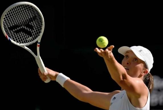 Iga Swiatek Melaju ke Perempat Final US Open 2025 Usai Kalahkan Alexandrova dalam 64 Menit
