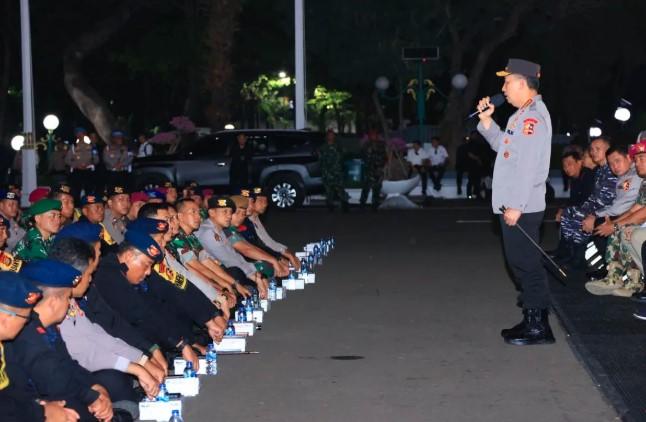 Kapolri Beri Arahan ke 320 Personel Pengamanan DPR: Jaga Ketertiban, Tindak Tegas Aksi Anarkis