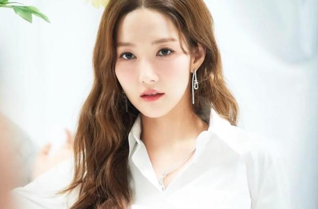 Park Min Young Terjatuh di Bandara dalam Cuplikan Drama Confidence Queen, Perankan Penipu Jenius
