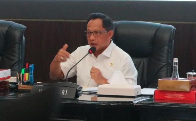 Mendagri Tito Instruksikan Pemda Tekan Inflasi Lewat Operasi Pasar dan Distribusi Beras Murah