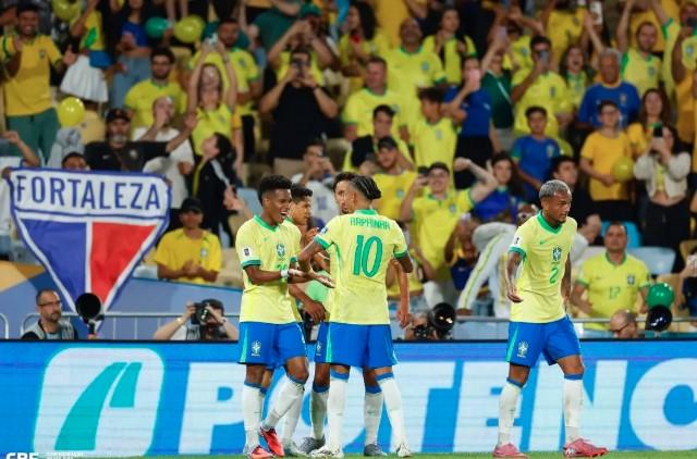 Brasil Hajar Chile 3-0, Estevao Cetak Gol Debut Spektakuler di Maracana