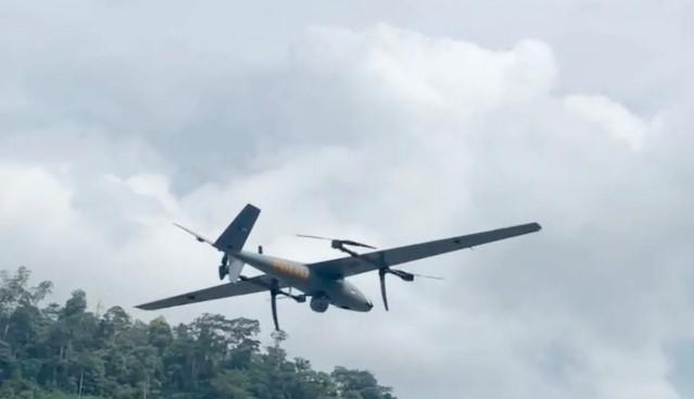 Drone Samapta Polda Kalsel Jatuh Saat Operasi Pencarian Helikopter BK 117-D3 di Pegunungan Mangkilang