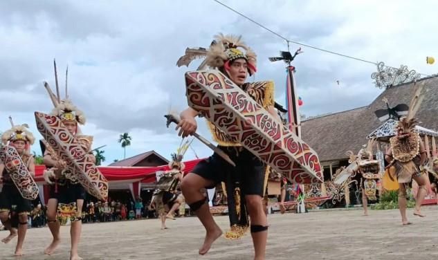 Pemerintah Revitalisasi 120 Bahasa Daerah, Dorong Literasi dan Pengakuan Global Bahasa Indonesia