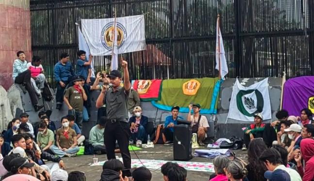 Tagar #ResetIndonesia Jadi Simbol Ledakan Keresahan Publik di Media Sosial
