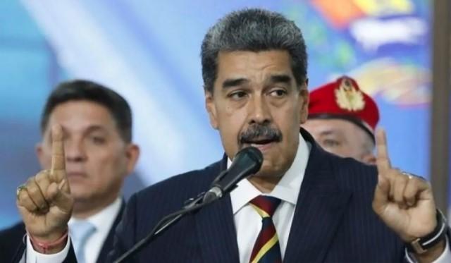 Maduro Tegaskan Venezuela Siap Angkat Senjata Jika Diserang Amerika Serikat