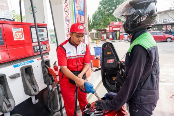 Pertamina Patra Niaga Beri Promo Hemat BBM, Masyarakat Hingga Ojol Rasakan Manfaat MyPertamina!