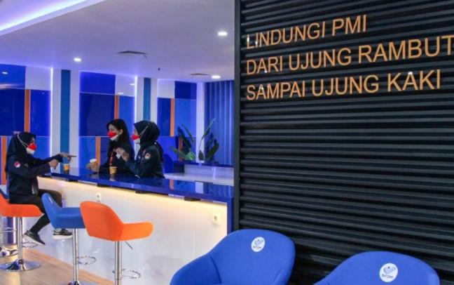 Menteri P2MI Resmikan Lounge Khusus Pekerja Migran di Bandara Ahmad Yani Semarang