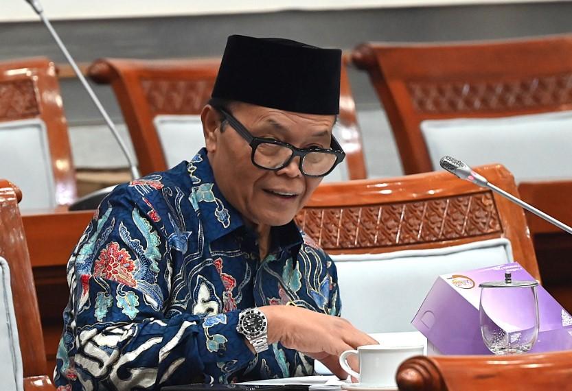 Hidayat Nur Wahid Desak BPOM dan BPJPH Percepat Pengujian Ompreng MBG yang Diduga Mengandung Minyak Babi