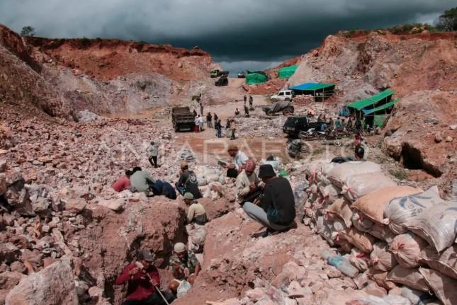 Legalitas Tambang Rakyat di NTB, Antara Harapan Ekonomi dan Ancaman Ekologis