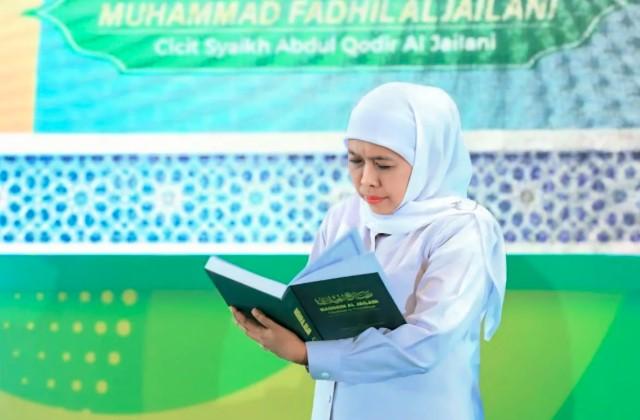 Khofifah Ajak Masyarakat Terapkan "Saring Sebelum Sharing" di Hari Literasi Internasional