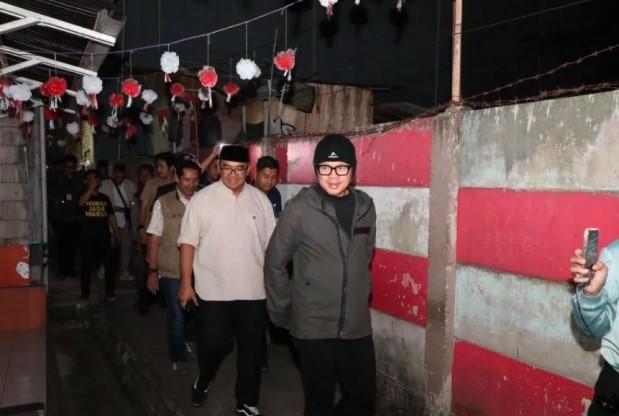 Wamendagri Bima Arya Tinjau Aktivasi Siskamling di Bandung, Tegaskan Arahan Presiden