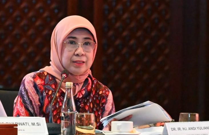 DPR Soroti Rp650 Triliun Transfer ke Daerah Tak Ciptakan Lapangan Kerja, Desak Kemenkeu Prioritaskan Program Padat Karya
