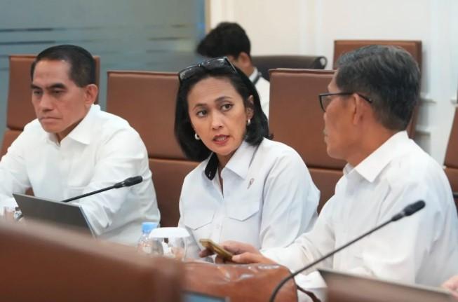 Wamen P2MI dan Dubes RI Bahas Skema Perlindungan bagi Pekerja Migran Indonesia di Kamboja