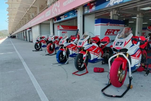 Program “Dorna Goes to School” Sasar Pelajar NTB Jelang MotoGP Mandalika 2025