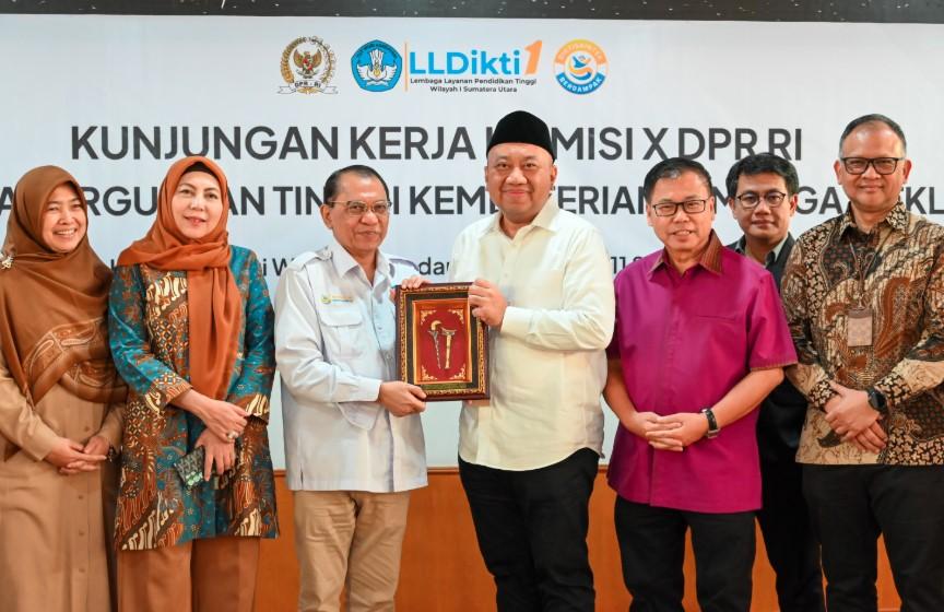 Komisi X DPR Soroti Ketimpangan Anggaran Pendidikan Tinggi, Tegaskan Reformulasi Demi Keadilan