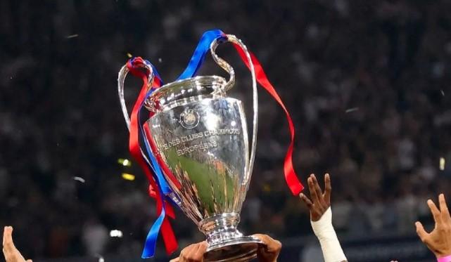 UEFA Umumkan Final Liga Champions 2027 Digelar di Madrid dan Warsawa