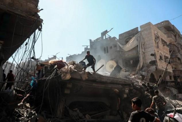 Warga Gaza Kembali Mengungsi: “Hidup di Sini Adalah Kematian yang Perlahan”