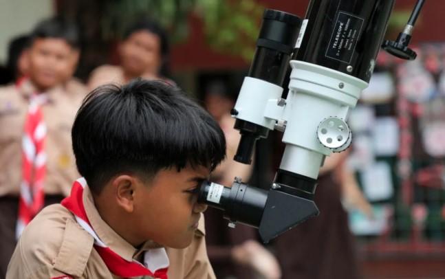 Rekomendasi Akhir Pekan di Jakarta: Planetarium Mini, Tur Perpustakaan, hingga Jalan-Jalan Nostalgia
