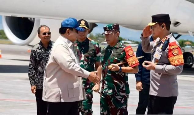 Tiba di Bali, Presiden Prabowo Langsung Tinjau Lokasi Banjir dan Temui Warga Terdampak