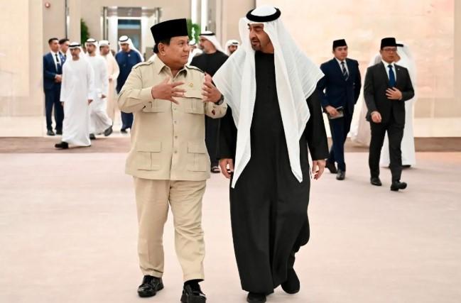 Presiden Prabowo Kunjungi Abu Dhabi, Bahas Isu Strategis dan Perdamaian Timur Tengah