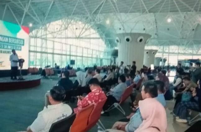 Penerbangan Perdana Makassar–Bone Diluncurkan, Gubernur Sulsel Dorong Konektivitas Udara dan Pertumbuhan Ekonomi