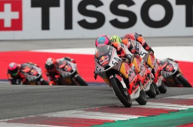 Jatuh di Lap Akhir, Veda Ega Gagal Juara Red Bull Rookies Cup 2025, Hakim Danish Rebut Posisi Runner-Up