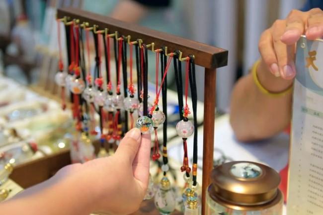 CIFTIS 2025 di Beijing Tampilkan Produk Budaya dan Kreatif dari Berbagai Negara