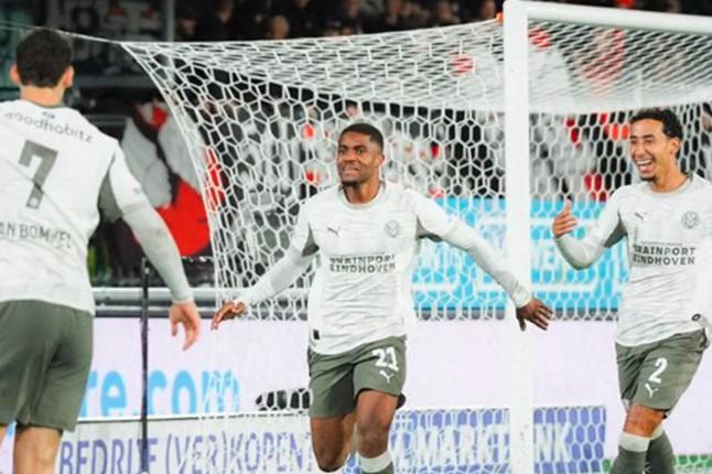 PSV Menang 5-3 atas NEC, Feyenoord Kudeta Puncak Klasemen Liga Belanda
