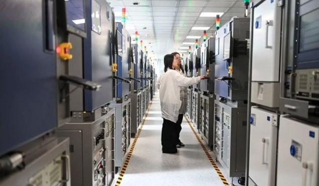 China Selidiki Antidumping terhadap Cip AS, Tuding Washington Langgar Aturan Perdagangan Global
