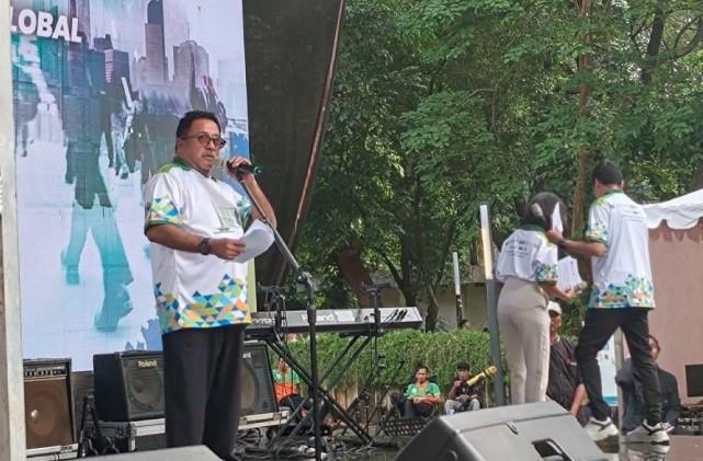 Rano Karno Ajak Warga Jakarta Biasakan Hidup Sehat Lewat Program “Jakarta BERJAGA 2.0”