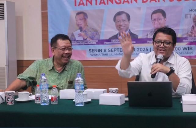 Industri Kehutanan Dinilai Terpuruk, Ekonom Dorong Reformasi Regulasi dan Dorongan Investasi