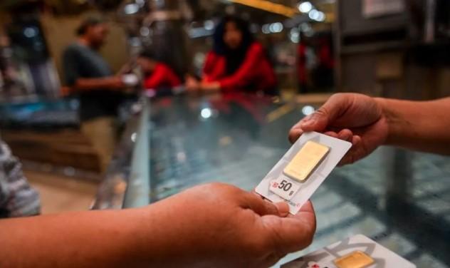 Harga Emas Antam Tembus Rp2,105 Juta per Gram, Lonjakan Tertinggi Selasa Ini