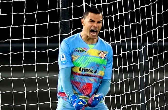 Emil Audero Bersinar, Cremonese Tahan Imbang Verona di Liga Italia