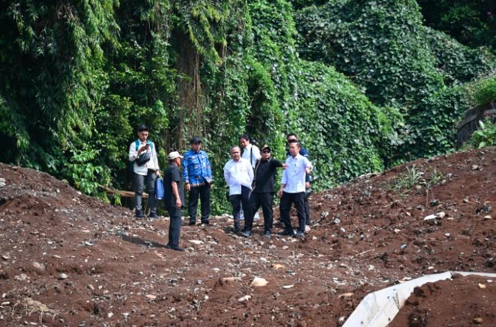 Ketua Komisi V DPR RI Desak Penanganan Darurat Situs Batu Tulis Bogor: Jangan Sampai Warisan Sejarah Hilang