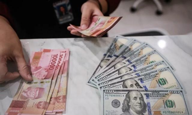 Rupiah Menguat Tipis Jelang Rapat FOMC dan RDG BI, Pasar Waspadai Polemik Mandat Bank Indonesia