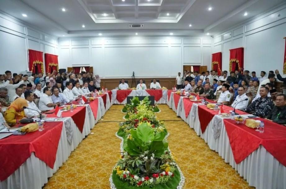 Menteri Pertanian Tegaskan Bengkulu Harus Merdeka Pangan, Wakil Gubernur Klaim Sudah Swasembada Beras