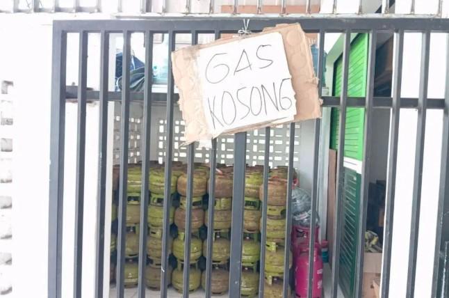 Warga Mataram Kesulitan Dapatkan Gas 3 Kg, Kelangkaan Dipicu Lonjakan Permintaan Musiman