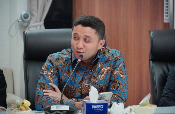 DPR Soroti Dana Pemerintah Mengendap di Bank, Desak OJK Perketat Pengawasan dan Dukung Kredit UMKM