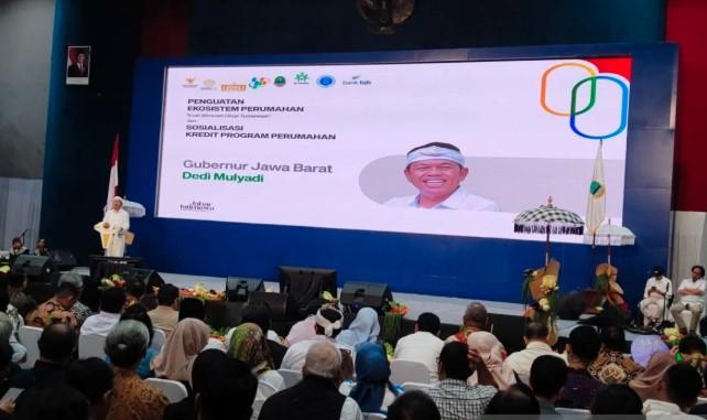 Gubernur Dedi Mulyadi Tegaskan Reformasi Perumahan Jawa Barat Harus Berpihak pada Rakyat Miskin