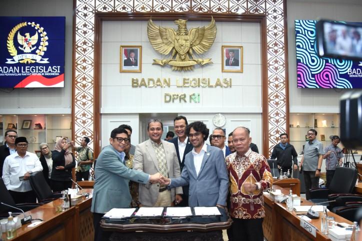DPR RI Tetapkan Prolegnas Prioritas 2026, Tambahkan 67 RUU Termasuk Perampasan Aset dan Transportasi Online