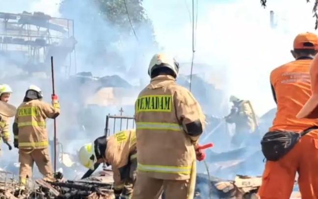 Cemburu Buta, Pria di Cakung Bakar Rumah Sendiri dan Lukai Istri serta Mertua