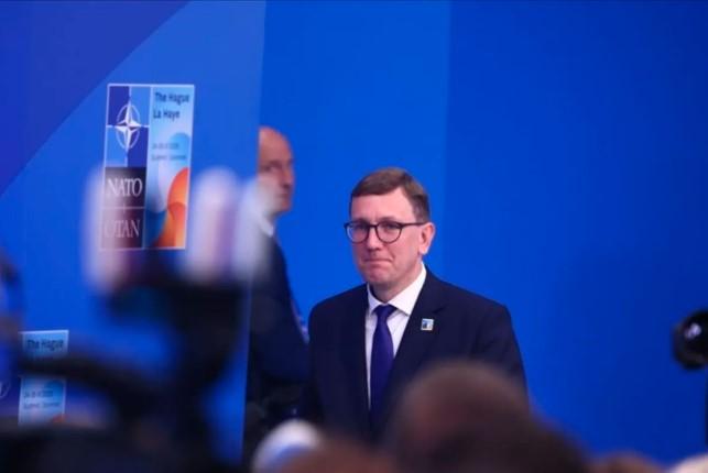 Estonia Ajukan Konsultasi Pasal 4 NATO Usai Klaim Pelanggaran Udara oleh Jet Tempur Rusia