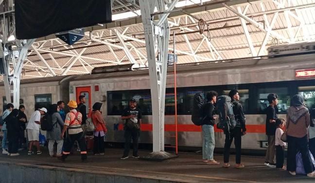 KAI Daop 5 Purwokerto Tetap Putar Lagu "Di Tepinya Sungai Serayu" Meski Isu Royalti Meluas