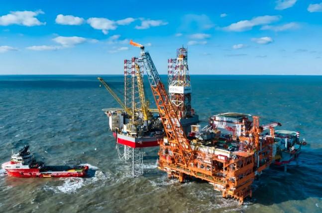Perusahaan China Honghua Luncurkan Teknologi Fracturing Cerdas untuk Ekstraksi Migas Nonkonvensional