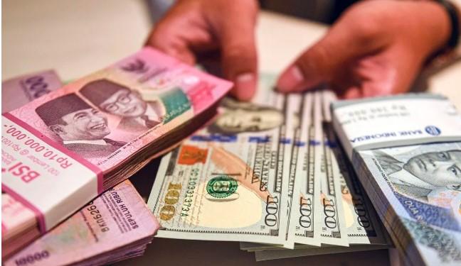 Rupiah Melemah 33 Poin di Awal Pekan, Tembus Rp16.634 per Dolar AS
